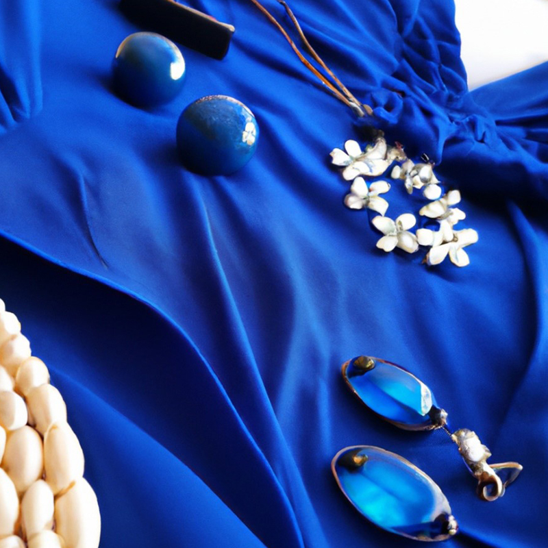 bijoux robe bleu marine